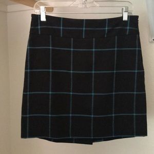 Black and blue plaid Loft skirt